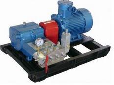 高压往复泵能够提供较高的出水压力满足一些特殊领域的需求如高层建筑供水系统压力测试等